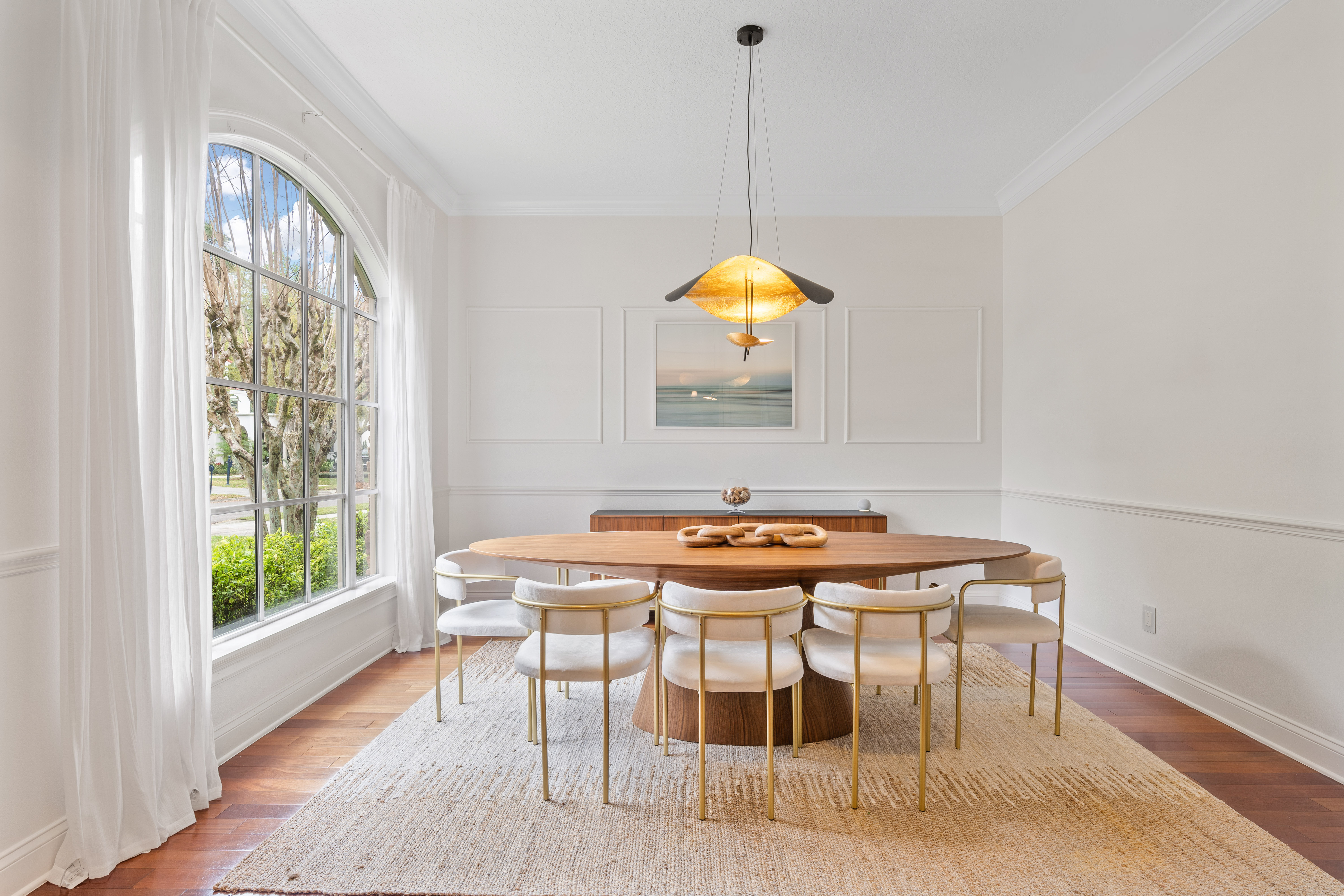Casa Chiara — dining room